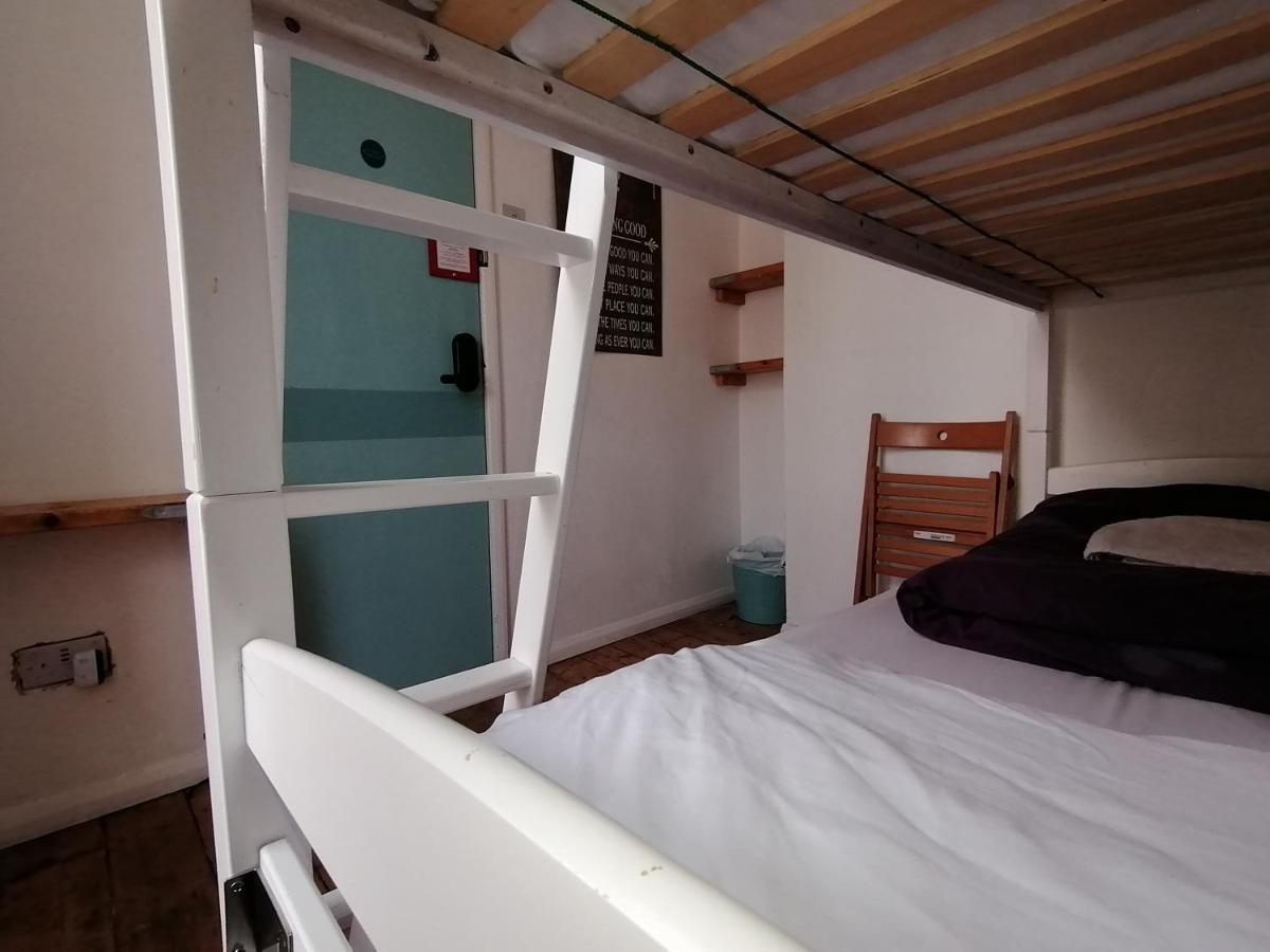 Seadragon Backpackers Hostel Μπράιτον Εξωτερικό φωτογραφία